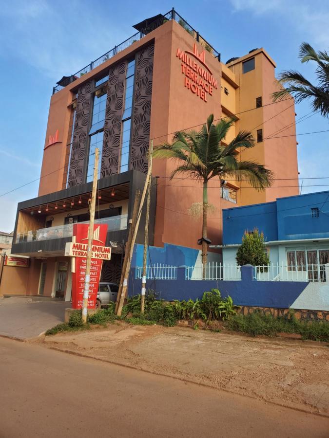 Millennium Terrace Hotel Kampala Eksteriør billede